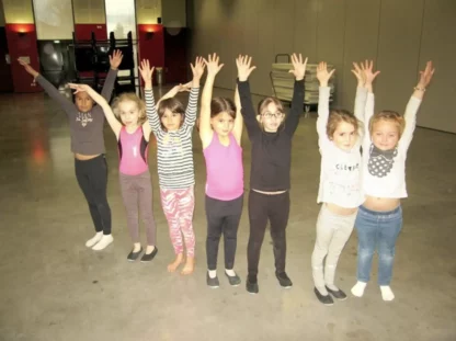 Modern'Jazz adultes et enfants/Ados – Image 3