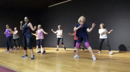 Zumba adultes et enfants/Ados – Image 3